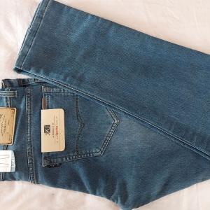 Men's Jeans
